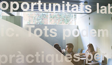 Classe de formació a persones aturades 